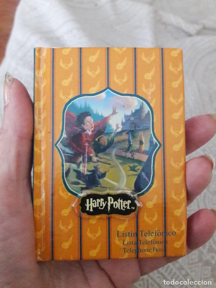 Libros de segunda mano: Mini listin Harry Potter - Foto 1