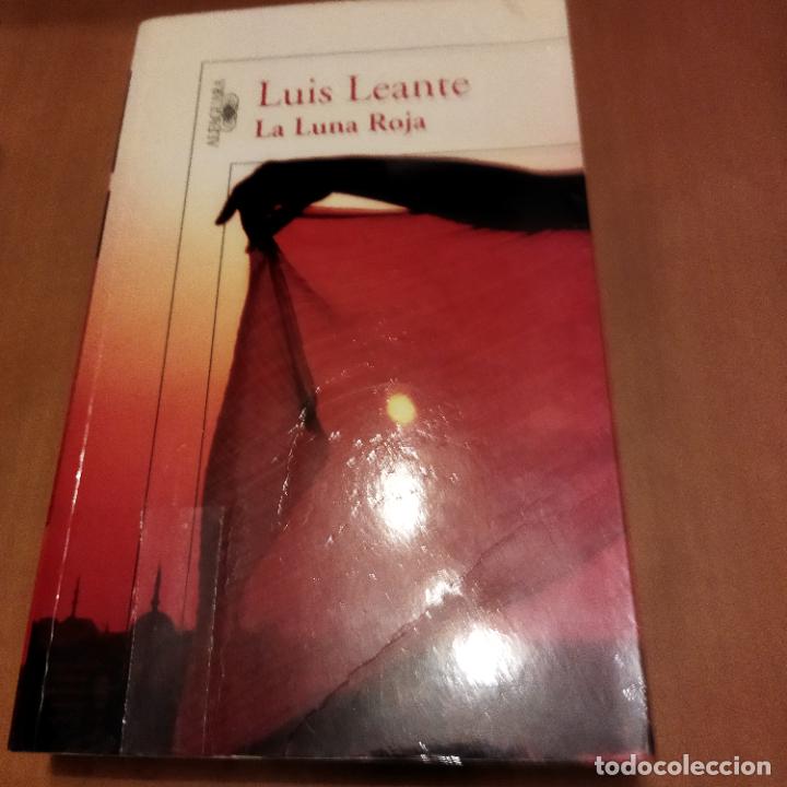 Libros de segunda mano: La luna roja - Foto 1