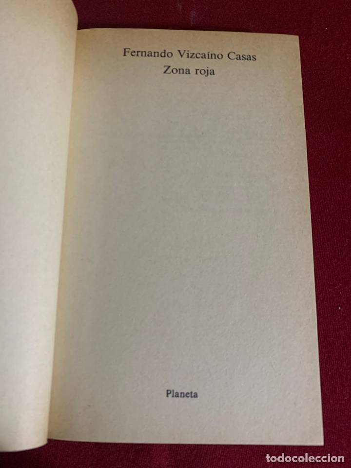 Libros de segunda mano: Zona roja. Fernando Vizca&iacute;no Casas. - Foto 4