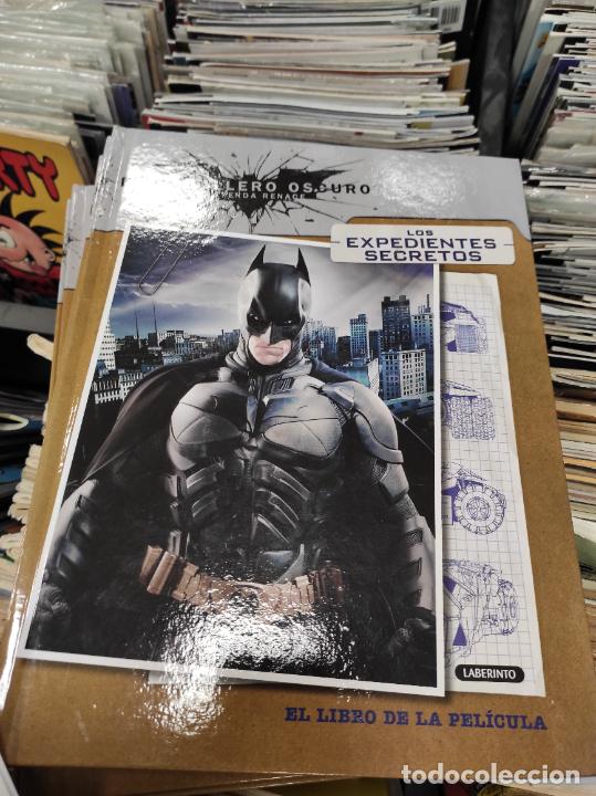 Libros de segunda mano: El caballero oscuro. Expedientes secretos. - Foto 1