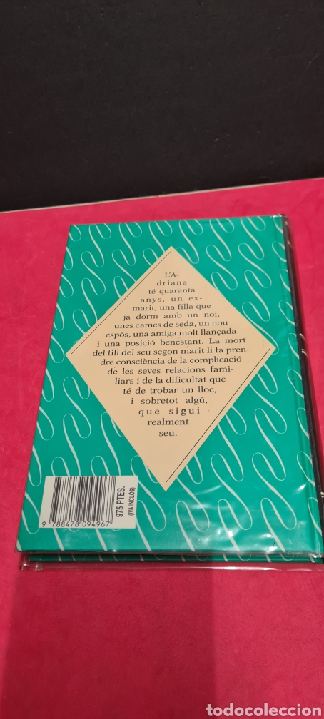 Libros de segunda mano: Precioso libro. Cames de seda. Maria Merc&egrave; Roca. - Foto 6