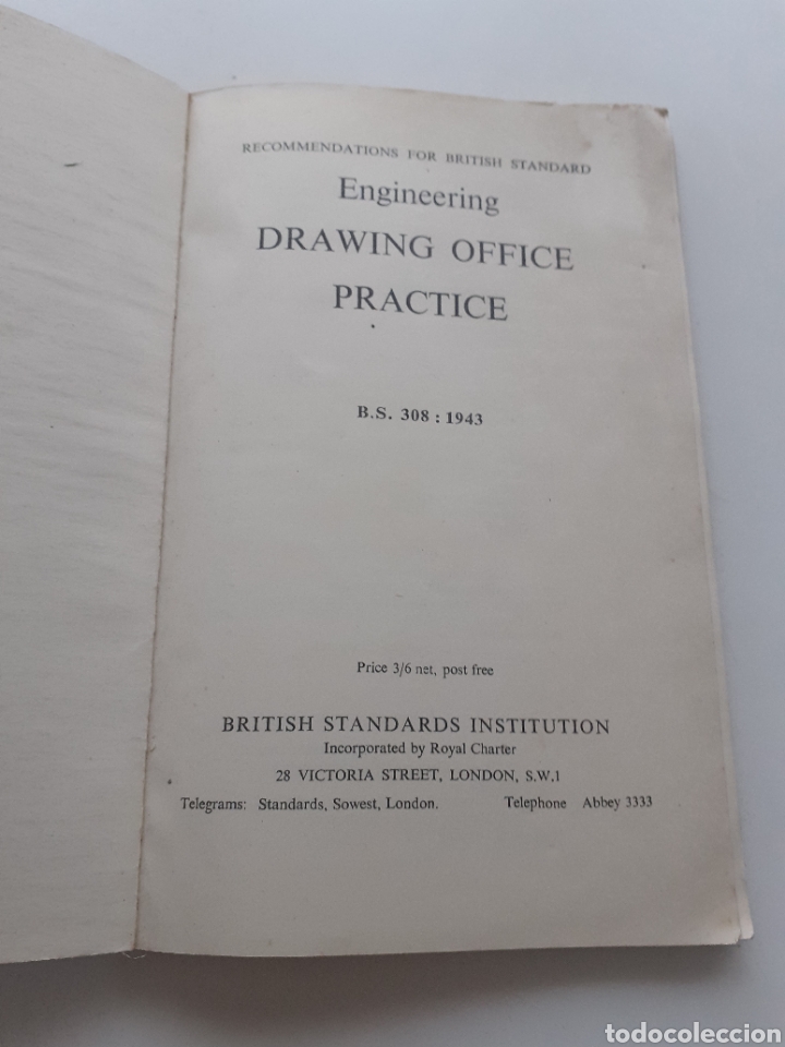 Libros de segunda mano: Engineering drawing practice, British standard 308: 1943 ingl&eacute;s - Foto 2