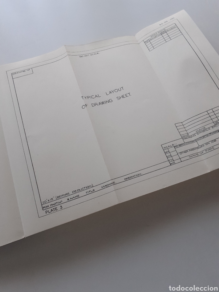 Libros de segunda mano: Engineering drawing practice, British standard 308: 1943 ingl&eacute;s - Foto 15
