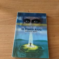 Libros de segunda mano: EL PRIMER RAYO. SERAPIS BEY EDITORES