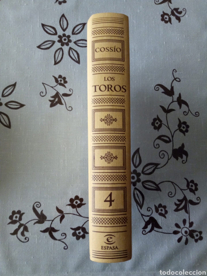Libros de segunda mano: COSSIO. LOS TOROS. EL TOREO VOLUMEN 4. ESPASA - Foto 1