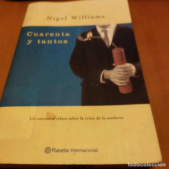 Libros de segunda mano: Cuarenta y tantos - Foto 1