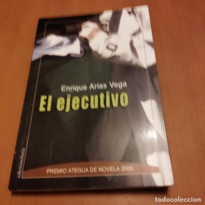 Libros de segunda mano: El ejecutivo - Foto 1