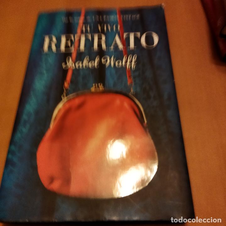 Libros de segunda mano: Tu vivo retrato - Foto 1