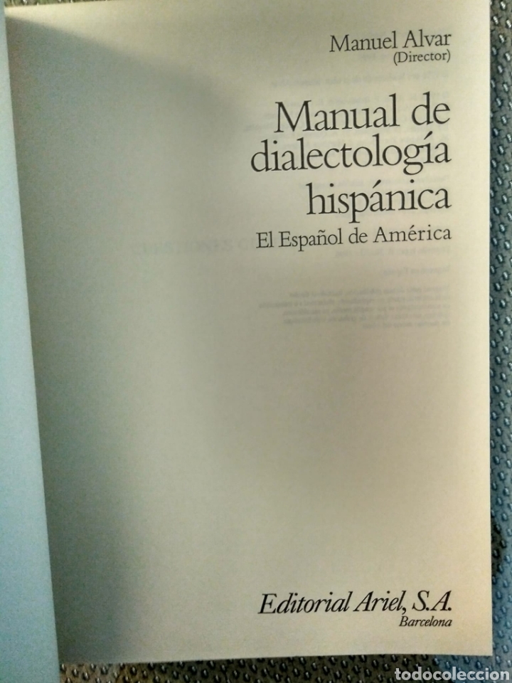 Libros de segunda mano: Manual de dialectolog&iacute;a. El espa&ntilde;ol de Espa&ntilde;a / Manuel Alvar - Foto 2