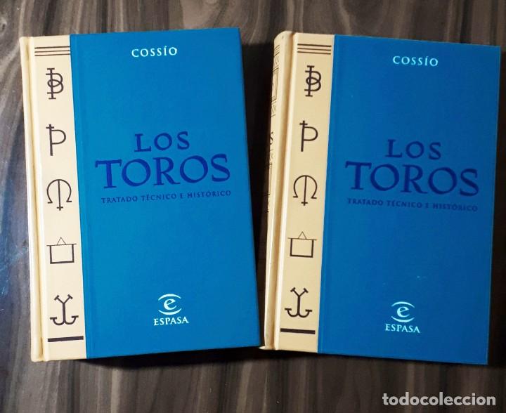 Libros de segunda mano: Coss&iacute;o LOS TOROS - 2 TOMOS - Foto 1