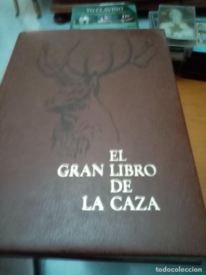 Libros de segunda mano: EL GRAN LIBRO DE LA CAZA. 3 TOMOS. EST5B4 - Foto 2