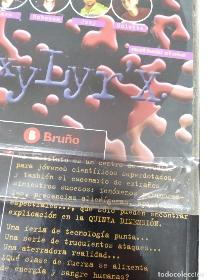 Libros de segunda mano: Quinta dimensi&oacute;n. &rdquo;QxyLyrX&rdquo; +CD - Foto 3