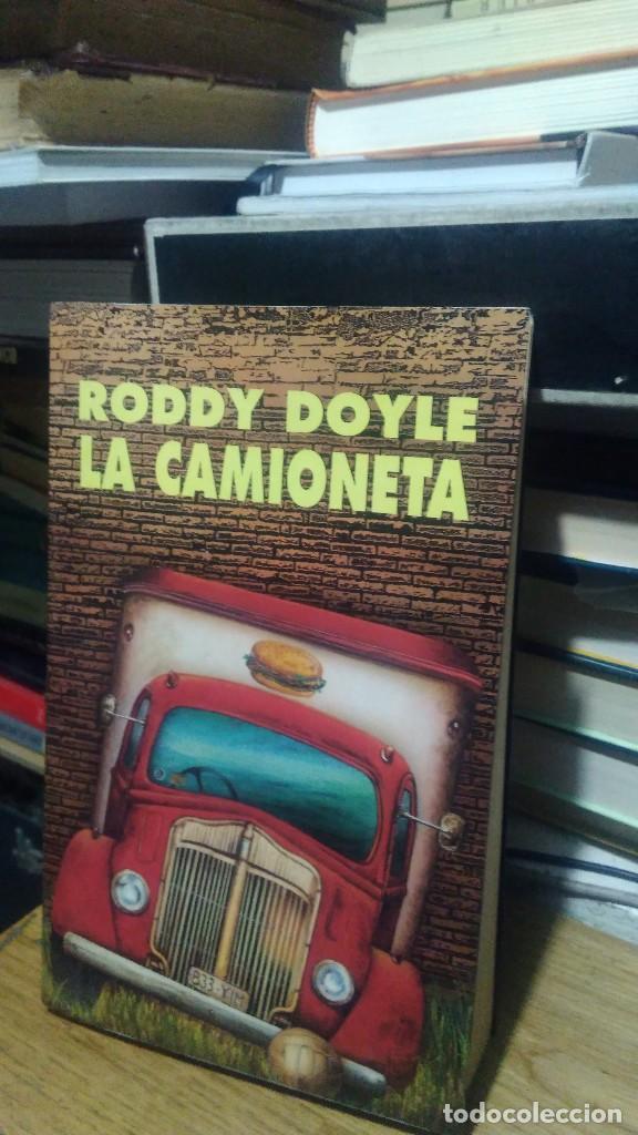 Libros de segunda mano: LA CAMIONETA, RODDY DOYLE, ED. ALFAGUARA - Foto 1