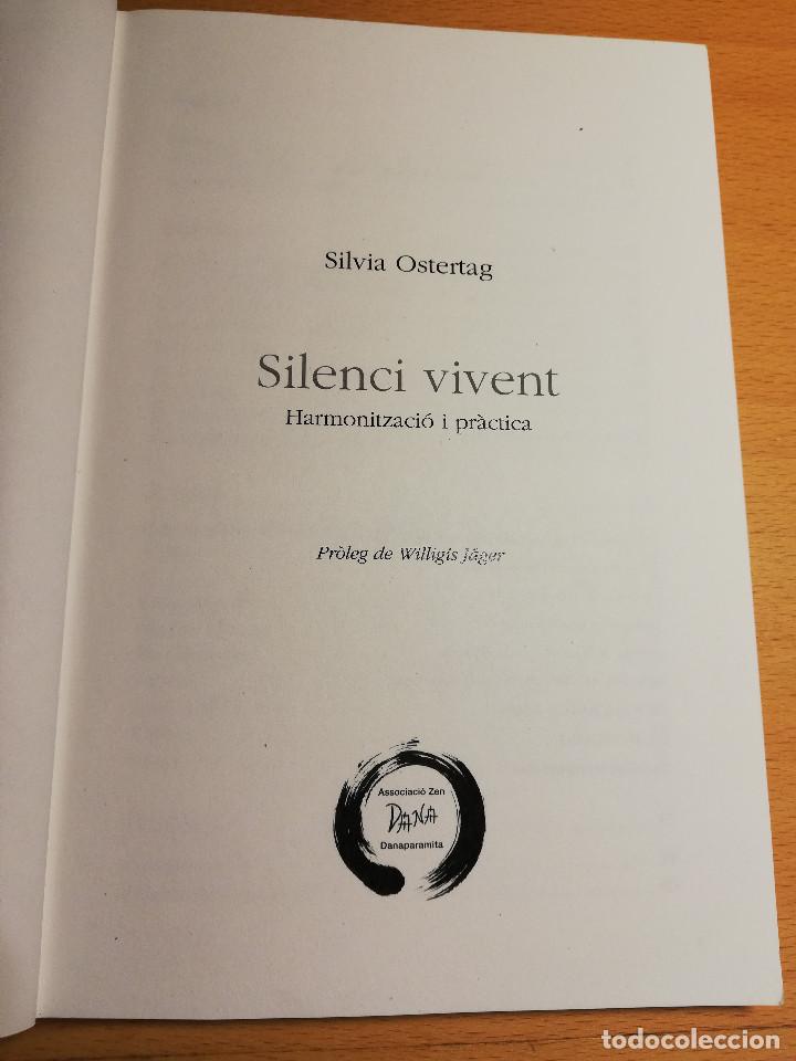 Libros de segunda mano: SILENCI VIVENT. HARMONITZACI&Oacute; I PR&Agrave;CTICA (SILVIA OSTERTAG) - Foto 2