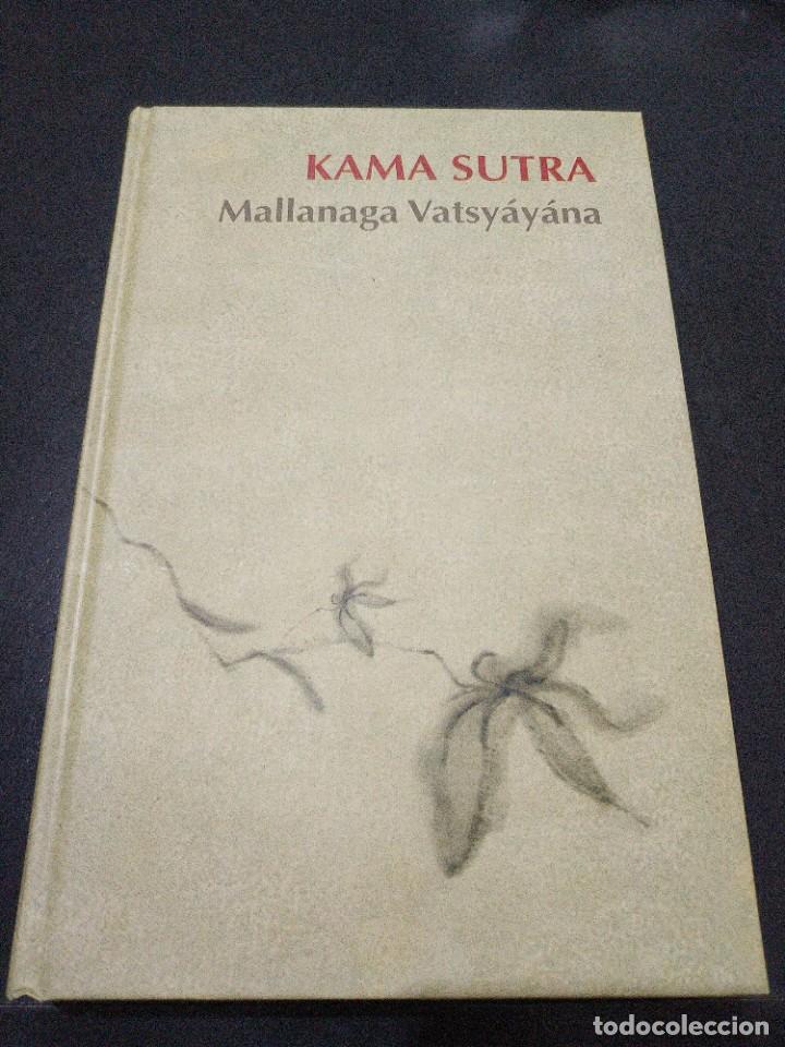 Libros de segunda mano: KAMA SUTRA - MALLANAGA VATSY&Aacute;Y&Aacute;NA - RBA EDITORIAL 2006 - Foto 1