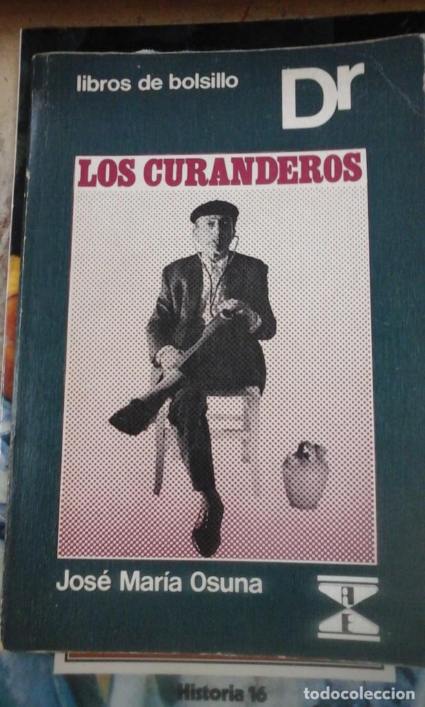 Libros de segunda mano: LOS CURANDEROS (Barcelona, 1971) - Foto 1