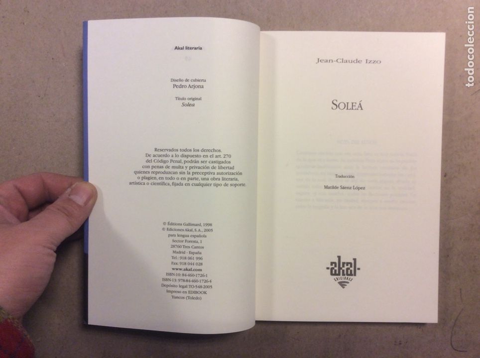 Libros de segunda mano: SOLE&Aacute;. JEAN-CLAUDE IZOO. EDICIONES AKAL 2005 - Foto 2