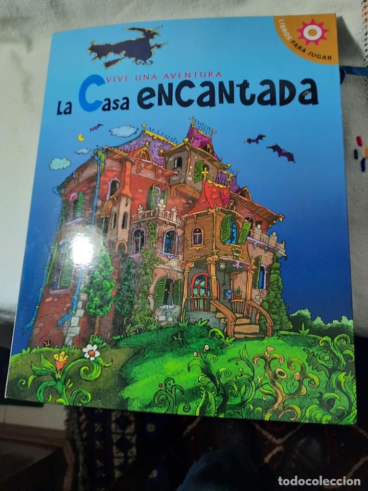 Libros de segunda mano: LA CASA ENCANTADA, precioso libro juguete - Foto 1