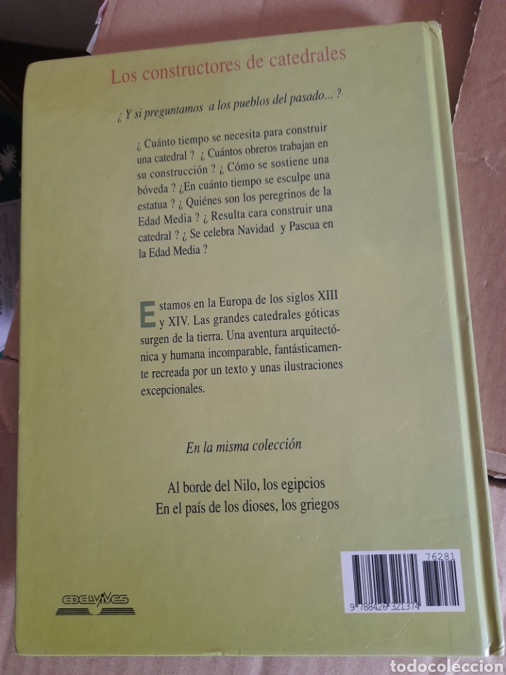 Libros de segunda mano: Los constructores de catedrales, - Foto 3