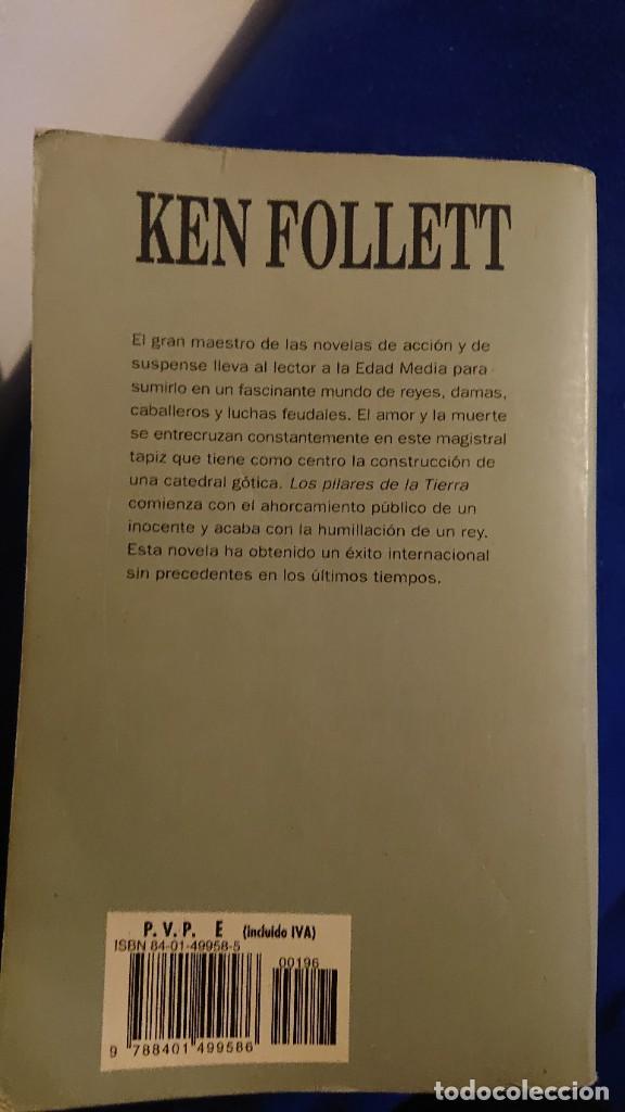 Libros de segunda mano: LIBRO LOS PILARES DE LA TIERRA DE KEN FOLLETT - Foto 2
