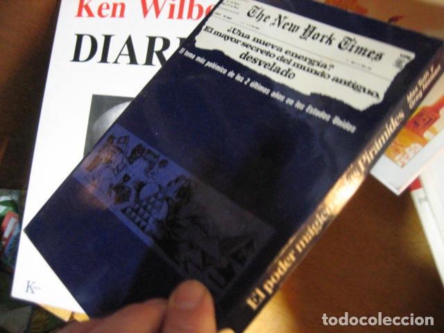 Libros de segunda mano: EL PODER MAGICO DE LAS PIRAMIDES. MAX TOTH Y GREG NIELSEN. MARTINEZ ROCA.CONTIENE LA PIRAMIDE. - Foto 2