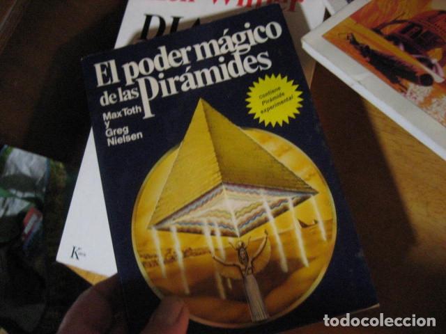 Libros de segunda mano: EL PODER MAGICO DE LAS PIRAMIDES. MAX TOTH Y GREG NIELSEN. MARTINEZ ROCA.CONTIENE LA PIRAMIDE. - Foto 1