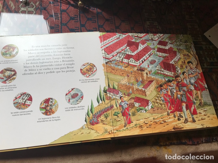 Libros de segunda mano: La vida en Roma. Tira y descubre. SM - Foto 5