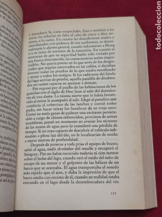 Libros de segunda mano: El imperio del agua Clive Cussler - Foto 4