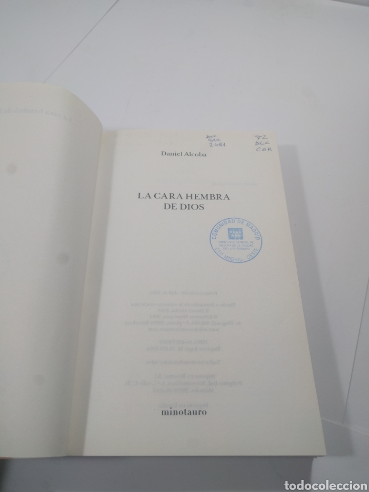 Libros de segunda mano: La cara hembra de Dios. Minotauro. Daniel Alcoba. - Foto 3