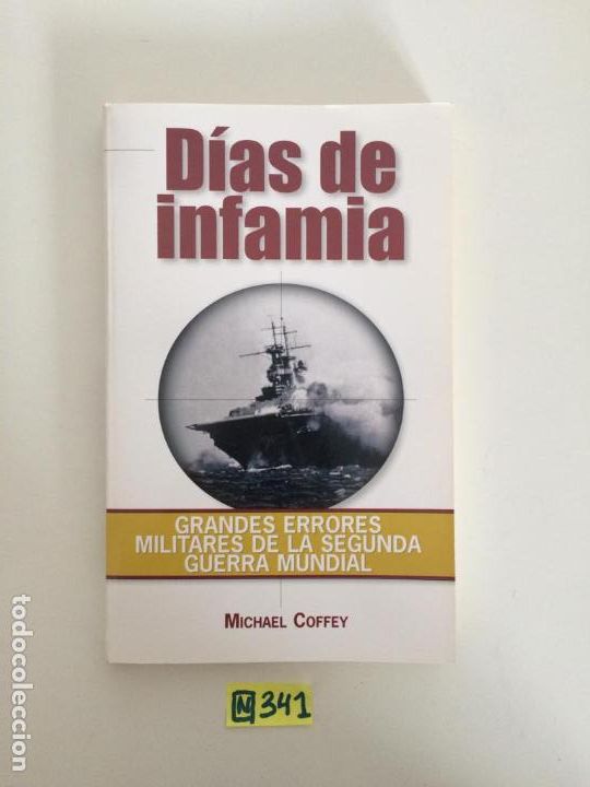 Libros de segunda mano: D&iacute;as de infamia - Foto 1