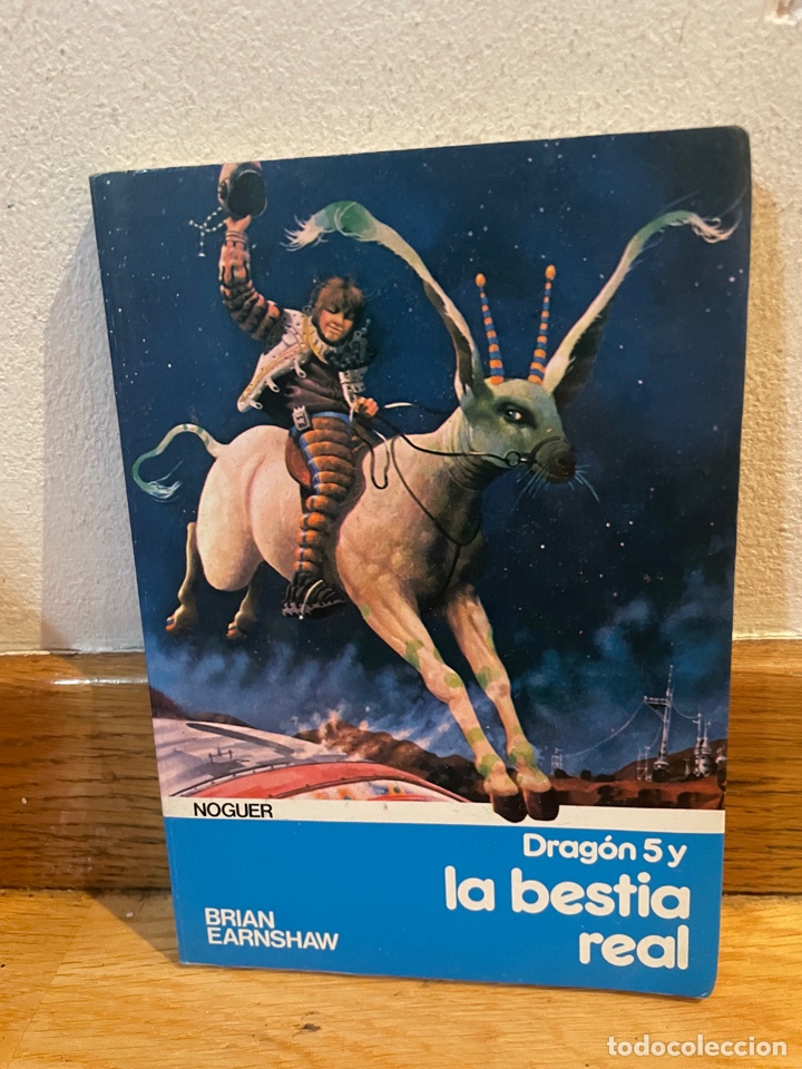 Libros de segunda mano: Drag&oacute;n 5 y la bestia real Brian Earnshaw - Foto 1
