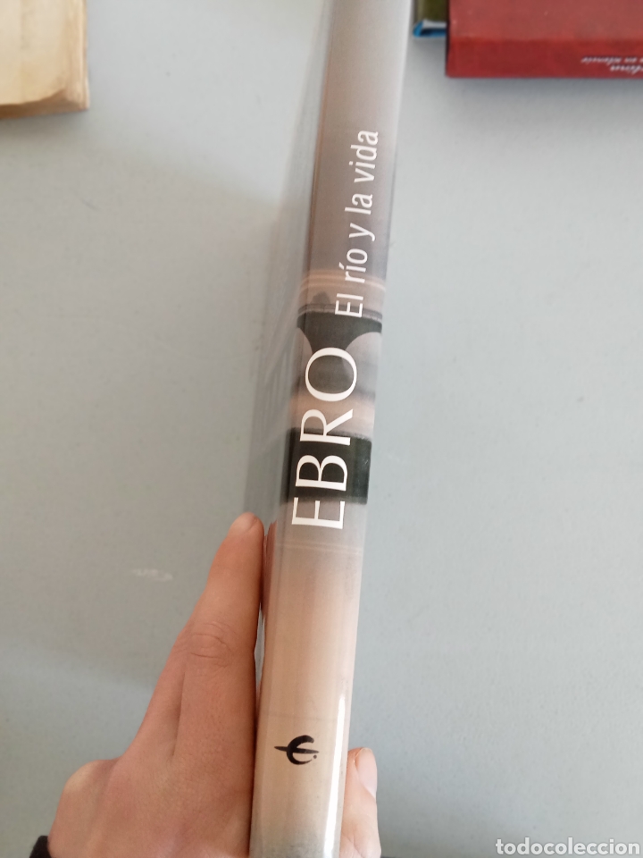 Libros de segunda mano: EBRO El r&iacute;o y la vida Xurxo Lobato - Foto 7