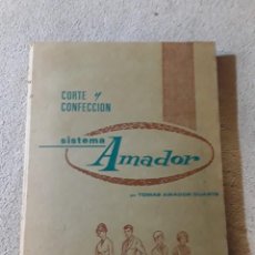 Libros de segunda mano: CORTE Y CONFECCIÓN SISTEMA AMADOR. CON 5 PLANTILLAS. Lote 355788735