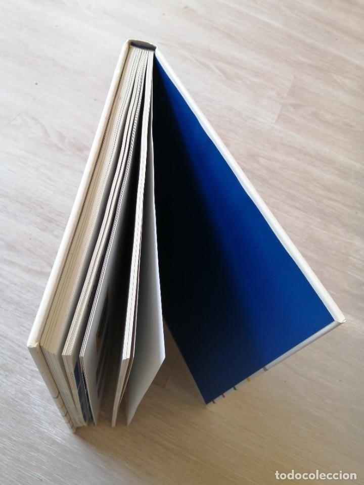 Libros de segunda mano: Timelines. Lart moderne. 1870 - 2000. Sandro Bocola. Taschen. Franc&eacute;s - Foto 4