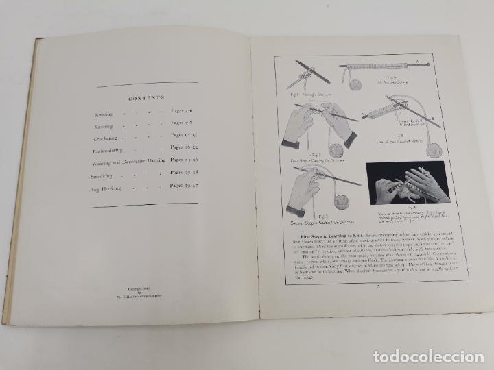 Libros de segunda mano: L-6317. STITCHING CROCHETING KNITTING HOOKED RUG MAKING. ELLA L.LANGENBERG. 1941. - Foto 4