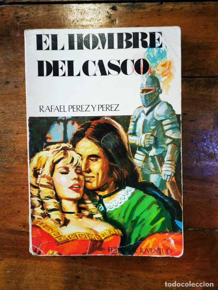 Libros de segunda mano: P&Eacute;REZ Y P&Eacute;REZ, Rafael. El hombre del casco : novela - Foto 1