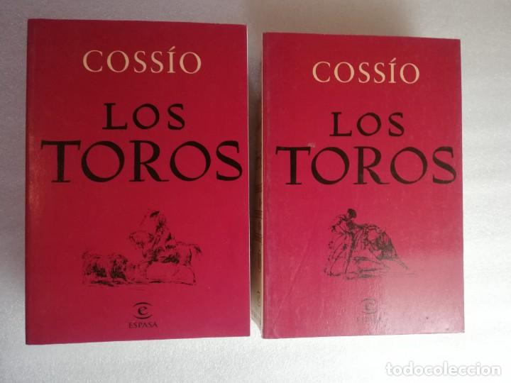 Libros de segunda mano: COSSIO. LOS TOROS. VOL 1 Y VOL 2. ESPASA CALPE - DOS TOMOS - Foto 1
