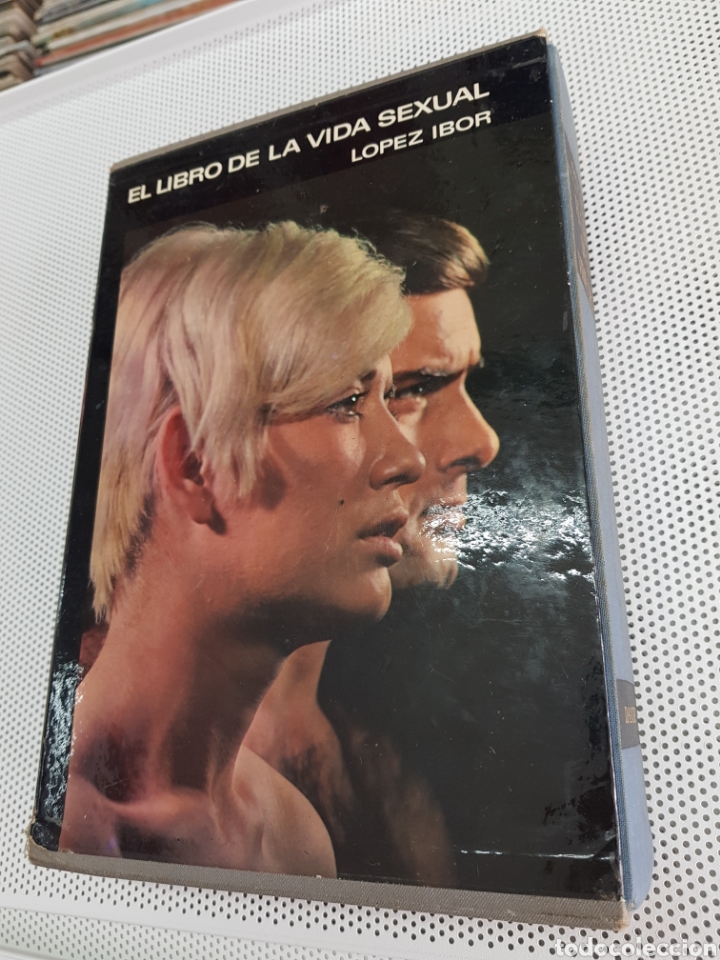 Libros de segunda mano: El Libro de la Vida Sexual. L&oacute;pez Ibor 1968 - Foto 2