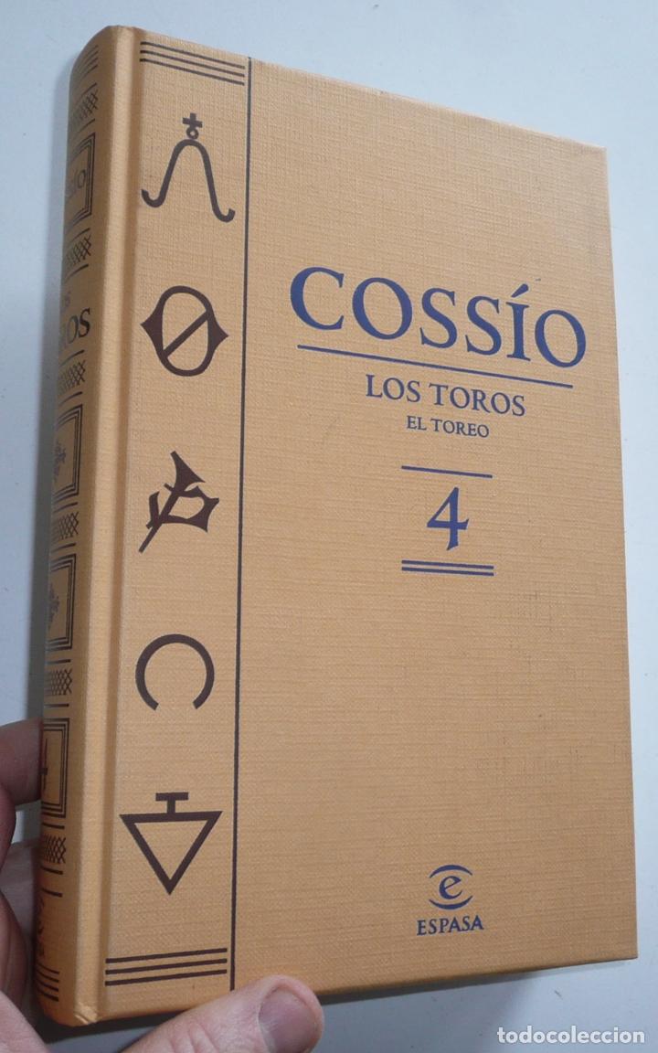 Libros de segunda mano: Coss&iacute;o. Los toros. Vol&uacute;men 4. El toreo (Espasa Calpe, 2007) - Foto 1