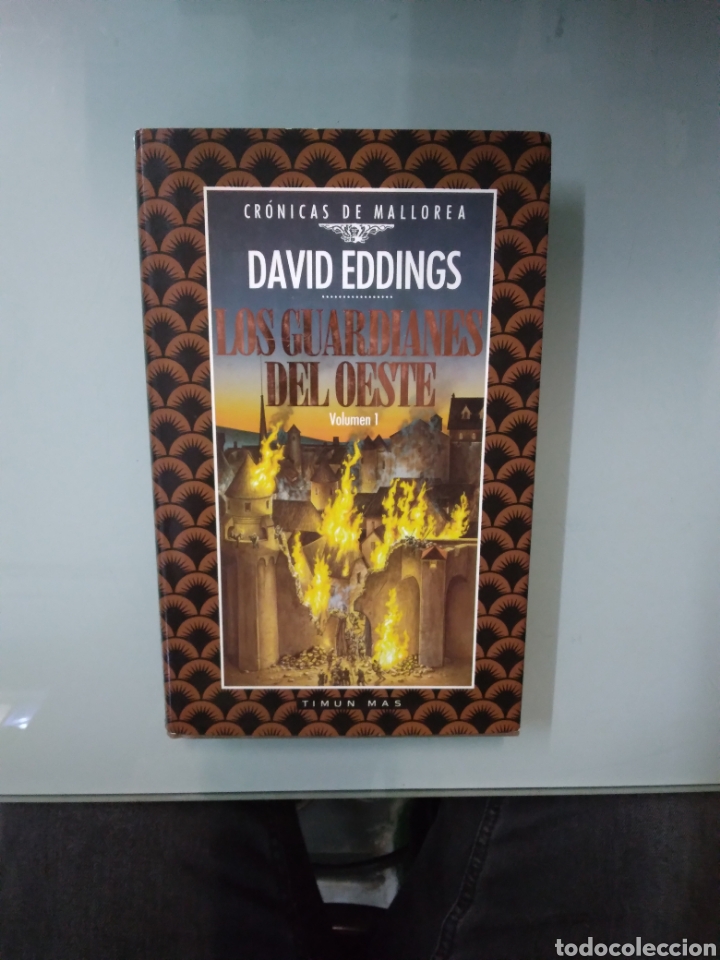 Libros de segunda mano: David Eddings, Los guardianes del oeste, Cr&oacute;nicas de Mallorca,Timun - Foto 1