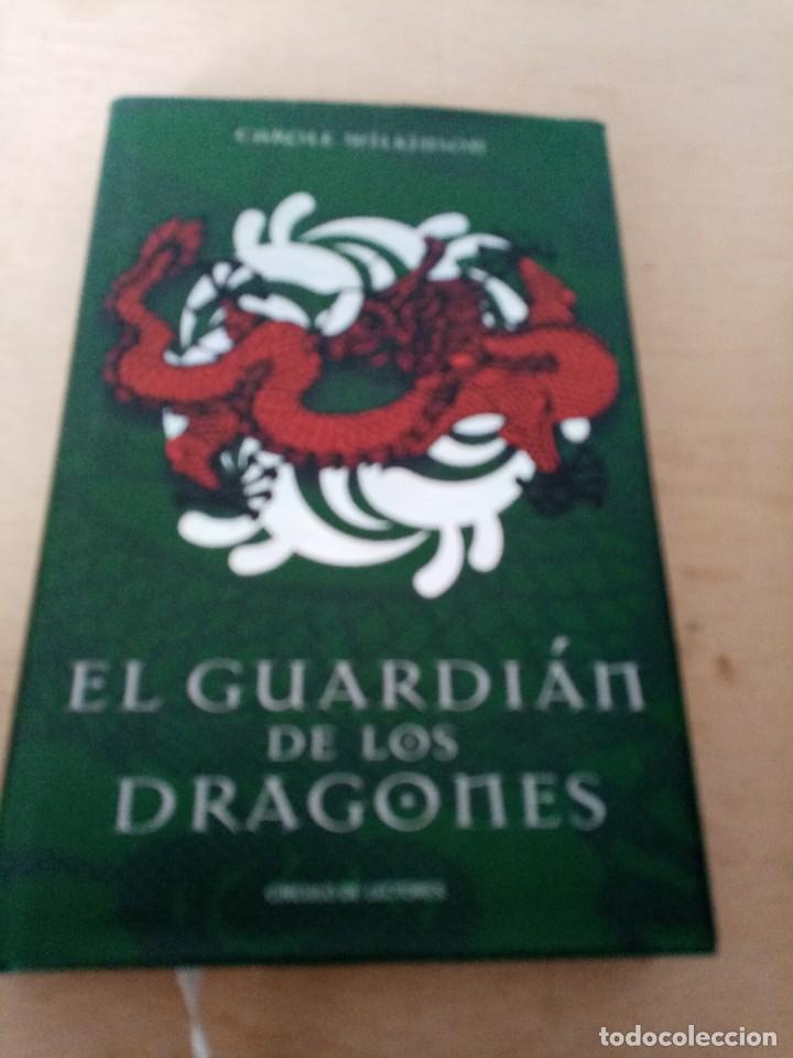Libros de segunda mano: EL GUARDI&Aacute;N DE LOS DRAGONES. CAROLE WILKINSON. CIRCULO DE LECTORES. EST28B3 - Foto 1