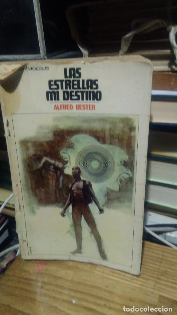Libros de segunda mano: LAS ESTRELLAS MI DESTINO, ALFRED BESTER, ED. MOEBIUS - Foto 1