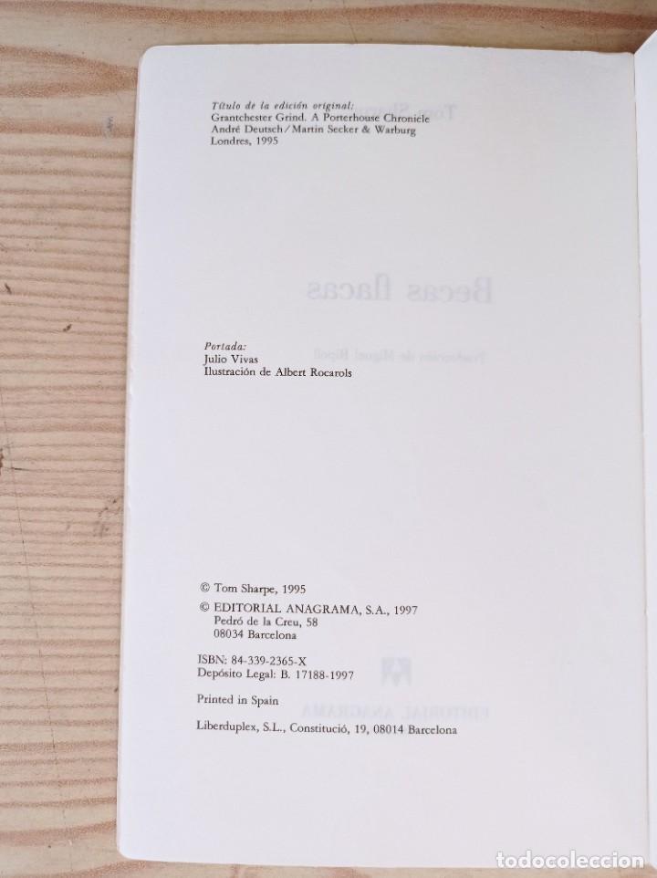 Libros de segunda mano: Becas Flacas - Tom Sharpe - 1997 - Anagrama - Foto 2