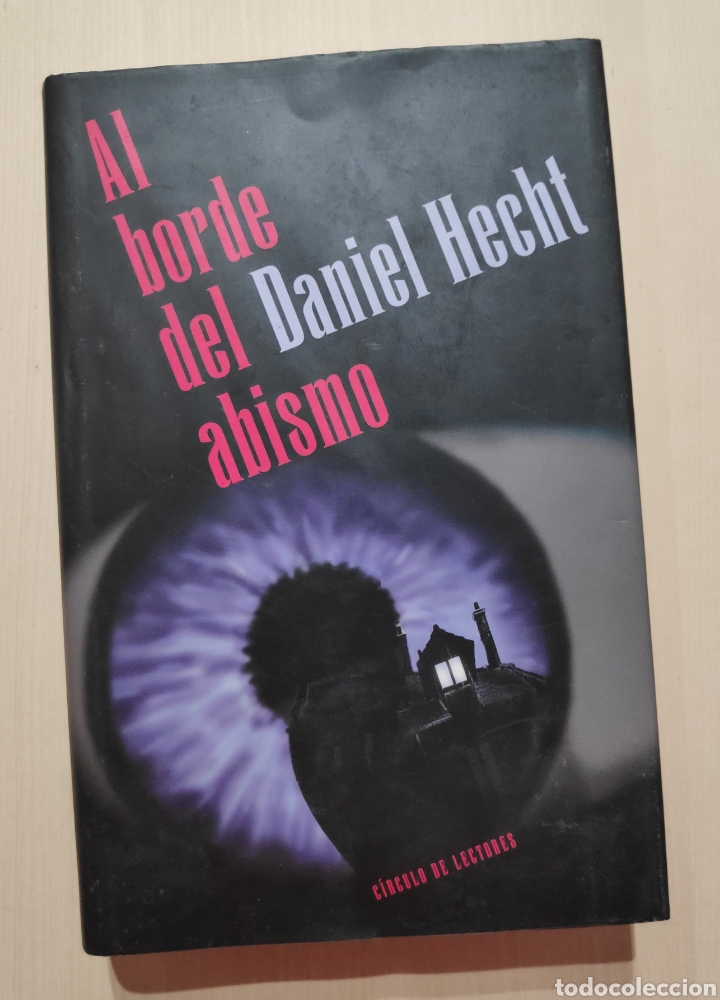 Libros de segunda mano: Al borde del abismo - Daniel Hecht - Foto 1