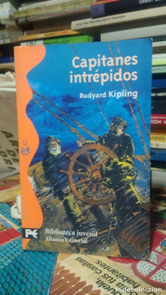 Libros de segunda mano: CAPITANES INTR&Eacute;PIDOS, RUDYARD KIPLING,ED. ALIANZA - Foto 1