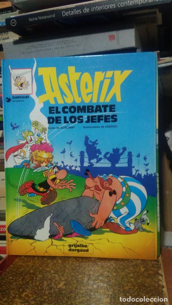 Libros de segunda mano: ASTERIX, EL COMBATE DE LOS JEFES 10, ED. GRIJALBO DARGAUD - Foto 1