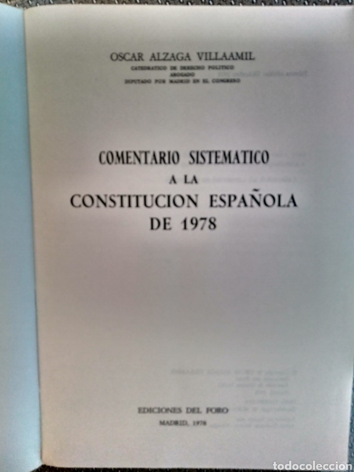 Libros de segunda mano: La Constituci&oacute;n Espa&ntilde;ola de 1978 / &Oacute;scar ALZAGA. - Foto 2