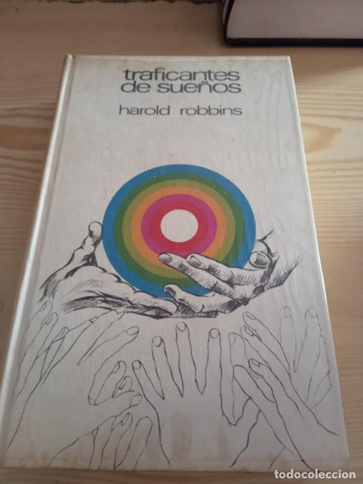 Libros de segunda mano: M-65 LIBRO TRAFICANTES DE SUE&Ntilde;OS HAROLD ROBBINS - Foto 1