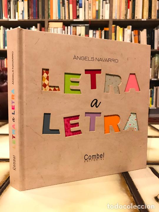 Libros de segunda mano: Letra a letra. &Agrave;ngels Navarro - Foto 1