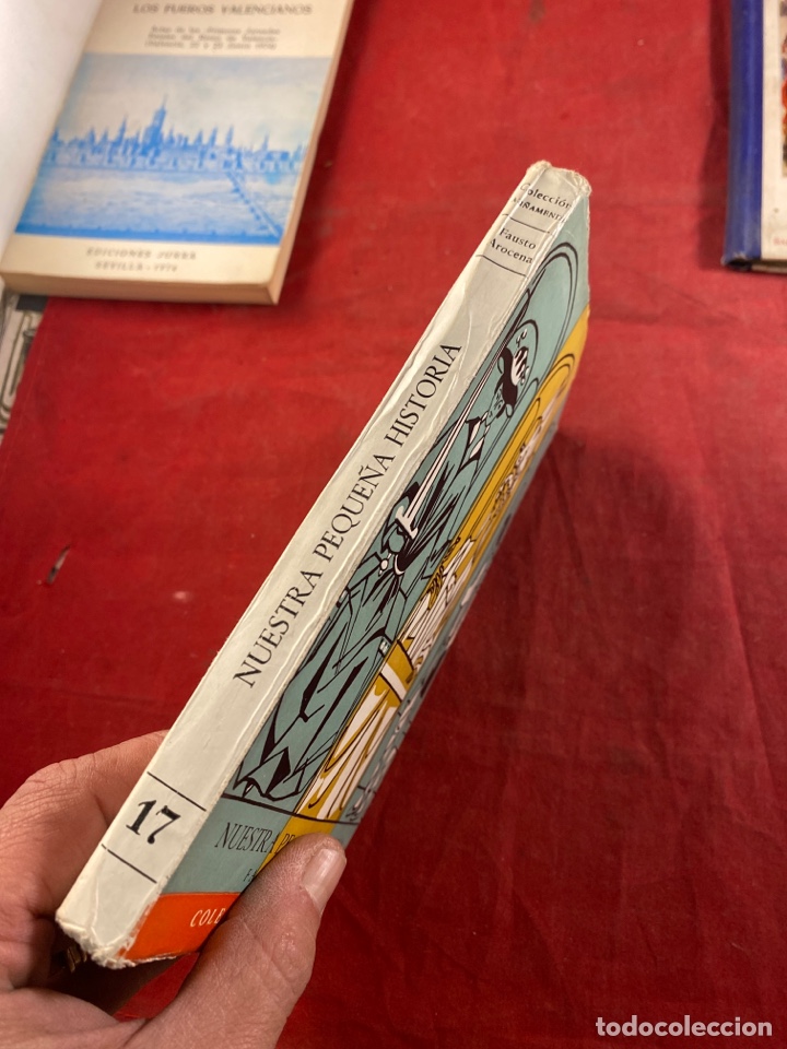 Libros de segunda mano: Nuestra peque&ntilde;a historia ZARAUZ - Foto 5